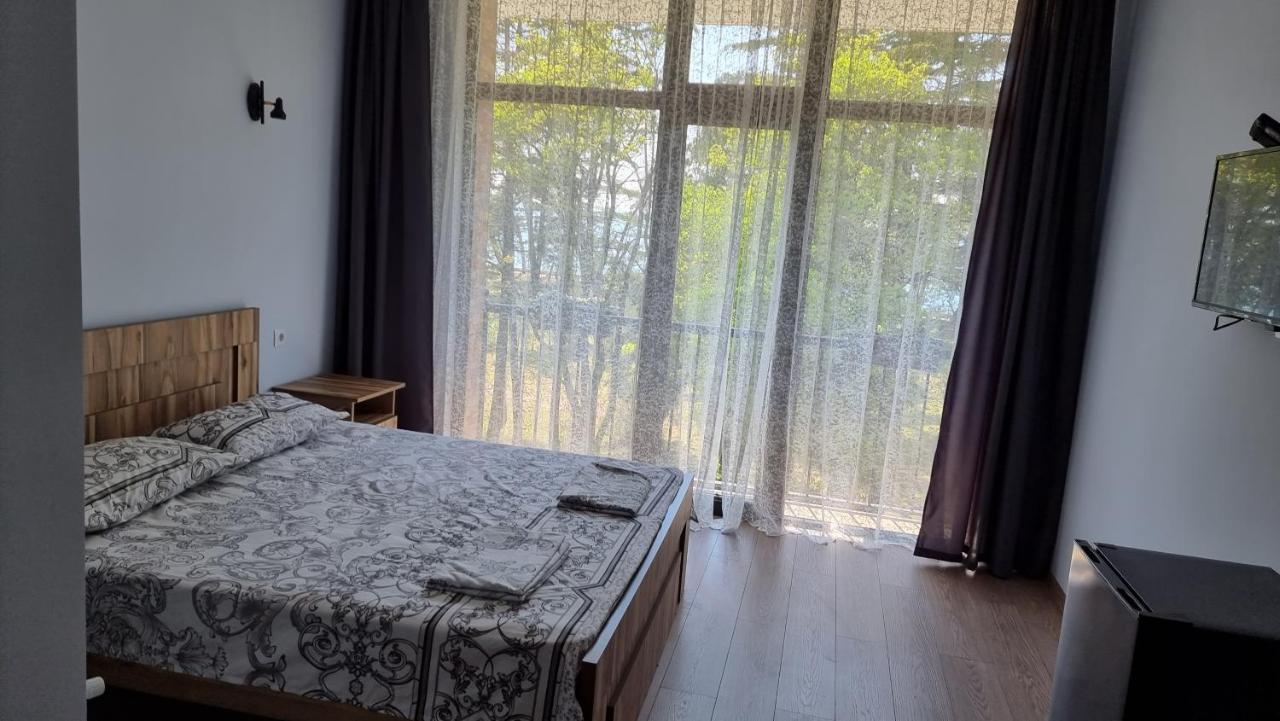 French Hotel Kobuleti Kültér fotó