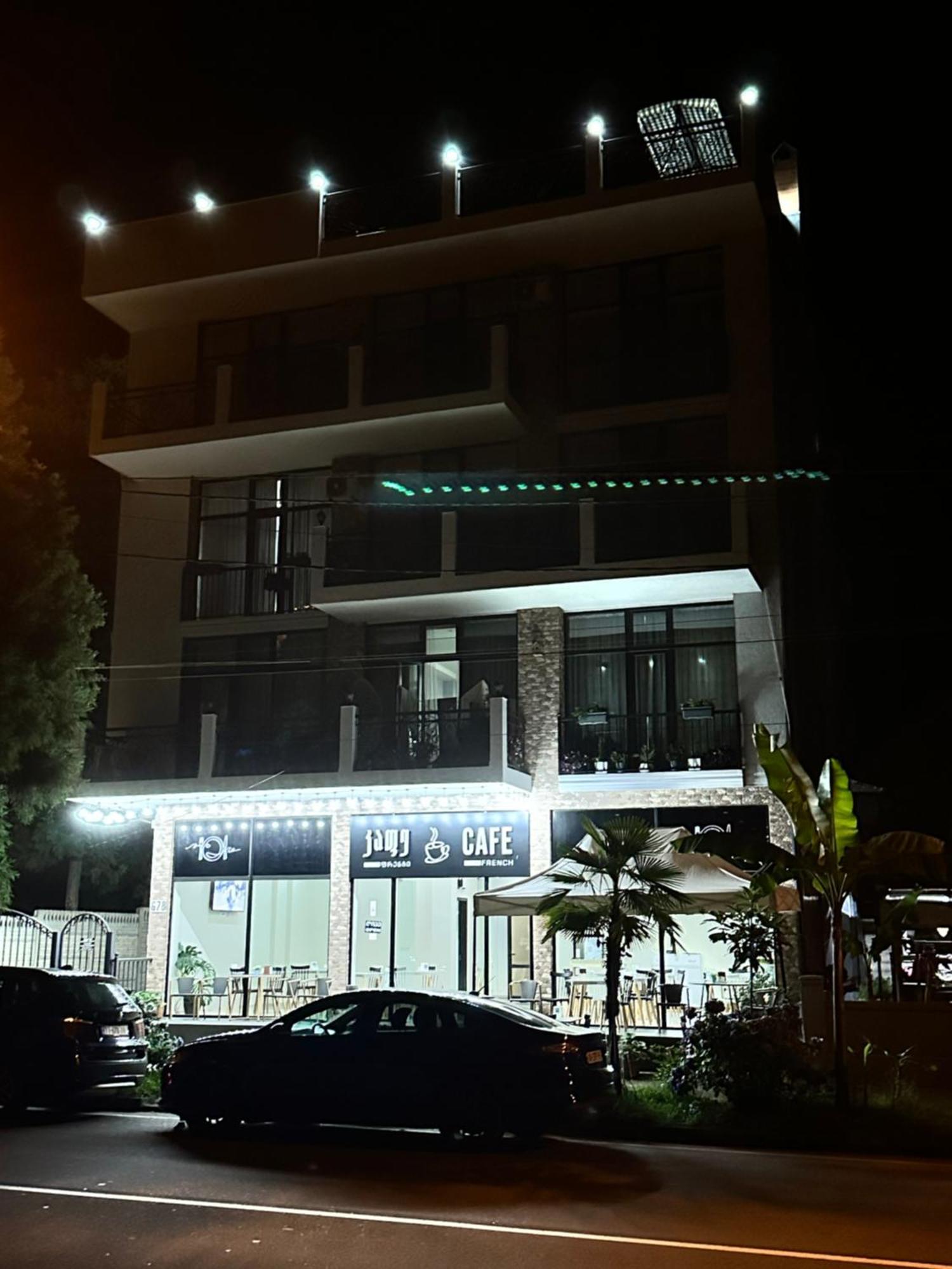 French Hotel Kobuleti Kültér fotó